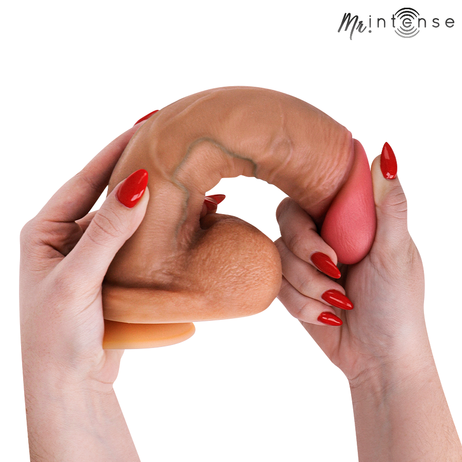 Mr Intense – Gary XL: Pênis de Silicone com Testículos, Textura Hiper-Realista e Ventosa para Experiências Extremas